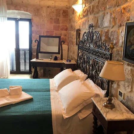Relais Del Senatore Nocleg ze śniadaniem 4*