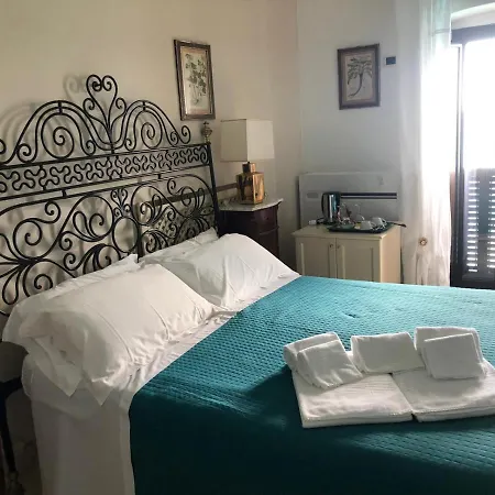 Relais Del Senatore Bed & Breakfast