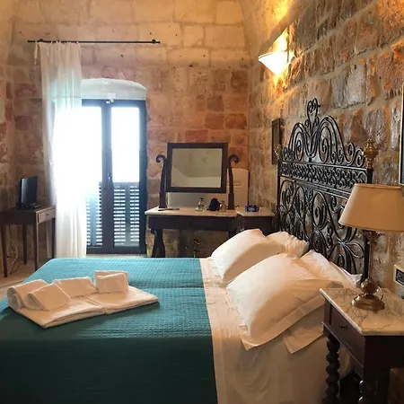 Alojamento de Acomodação e Pequeno-almoço Relais Del Senatore