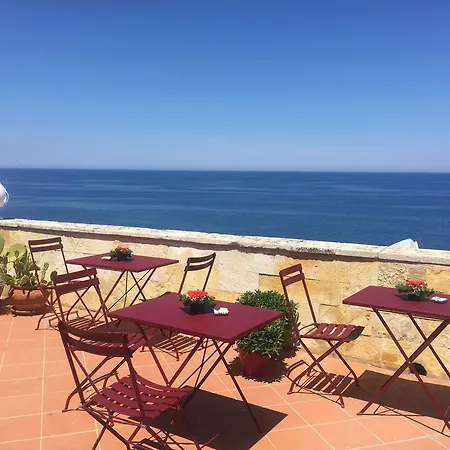 Relais Del Senatore Couette-café 4*