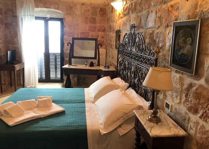 瑞莱斯德尔塞纳托雷住宿加早餐旅馆 住宿加早餐酒店 4*