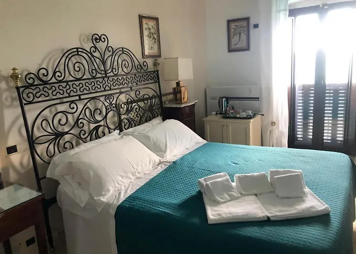 瑞莱斯德尔塞纳托雷住宿加早餐旅馆 住宿加早餐酒店