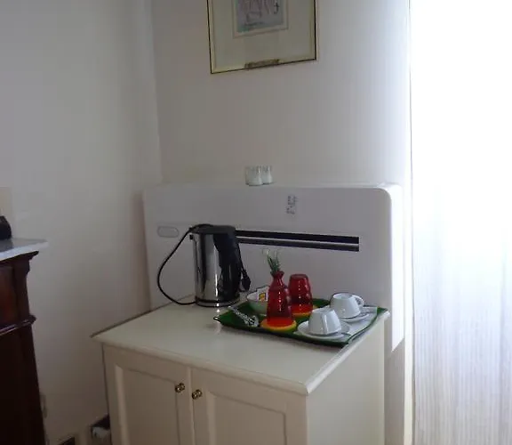 瑞莱斯德尔塞纳托雷住宿加早餐旅馆