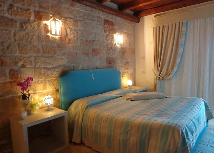 住宿加早餐酒店 瑞莱斯德尔塞纳托雷住宿加早餐旅馆 滨海波利尼亚诺